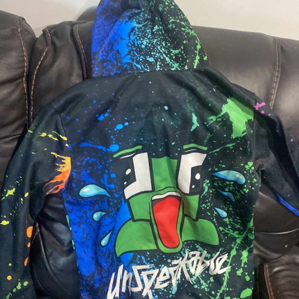 Multicolor Graphic Hoodie - Picture 2 of 3